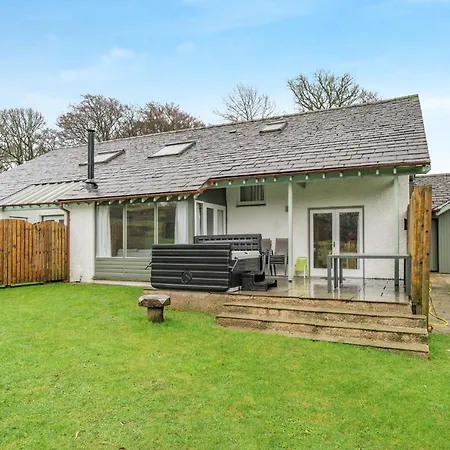 Rowan - Woodland Bowness-on-Windermere